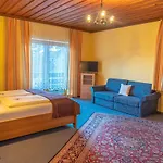 Suedhang Vendégház 3*