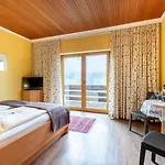 Casa de hóspedes Suedhang Bad Kleinkirchheim